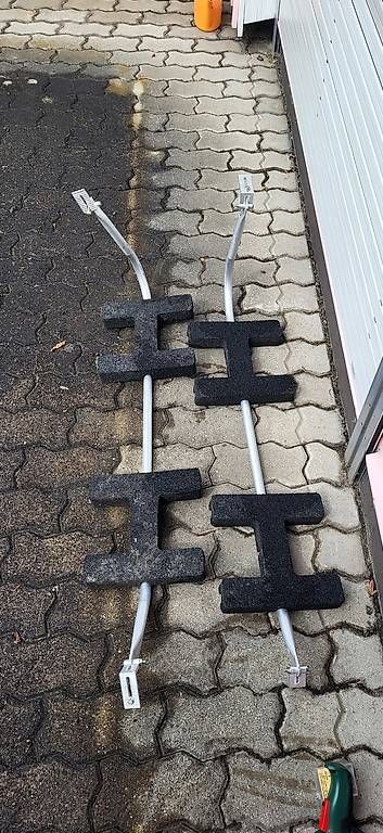 Supporti a parete: Solarpanel Bodenhalterung – Usato da Wallisellen venduto da Eugenio