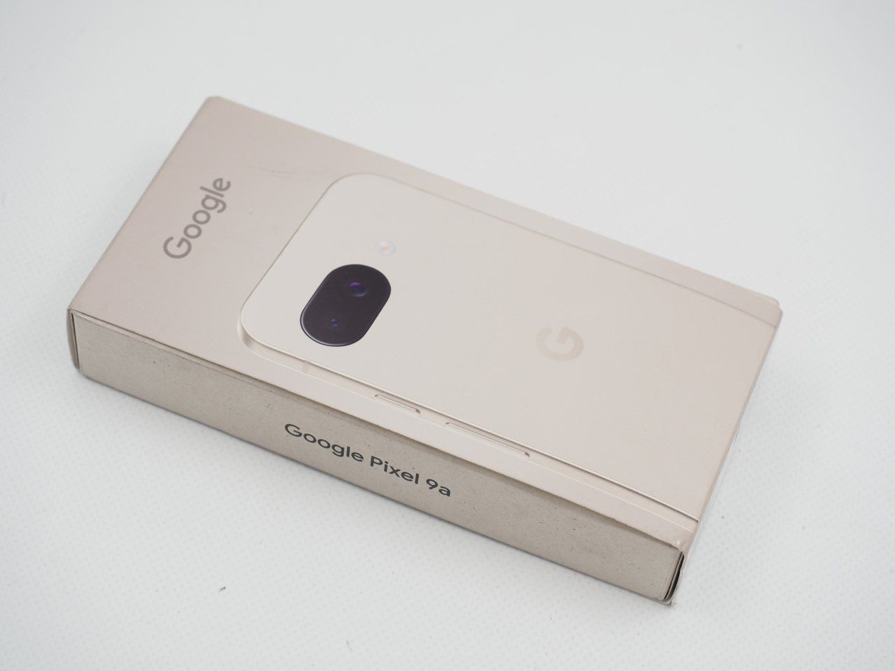 Google Telefoni cellulari / Smartphones: GOOGLE Pixel 9a / 128GB (26072345p50) – Nuovo e nell'imballaggio originale da Zürich venduto da fundsachenverkauf 1