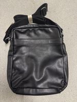 Umhängetasche Leder schwarz neu mit Etikett
