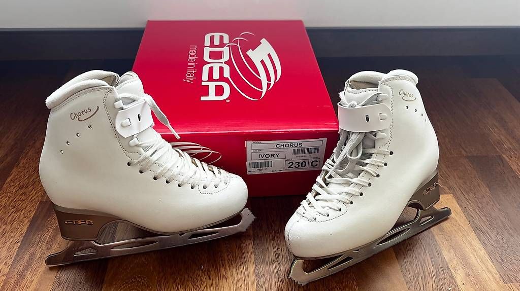 Pattini da ghiaccio: Edea Chorus 230C mit Ultima Legacy Kufe – Usato da Unterentfelden venduto da jenny-falco