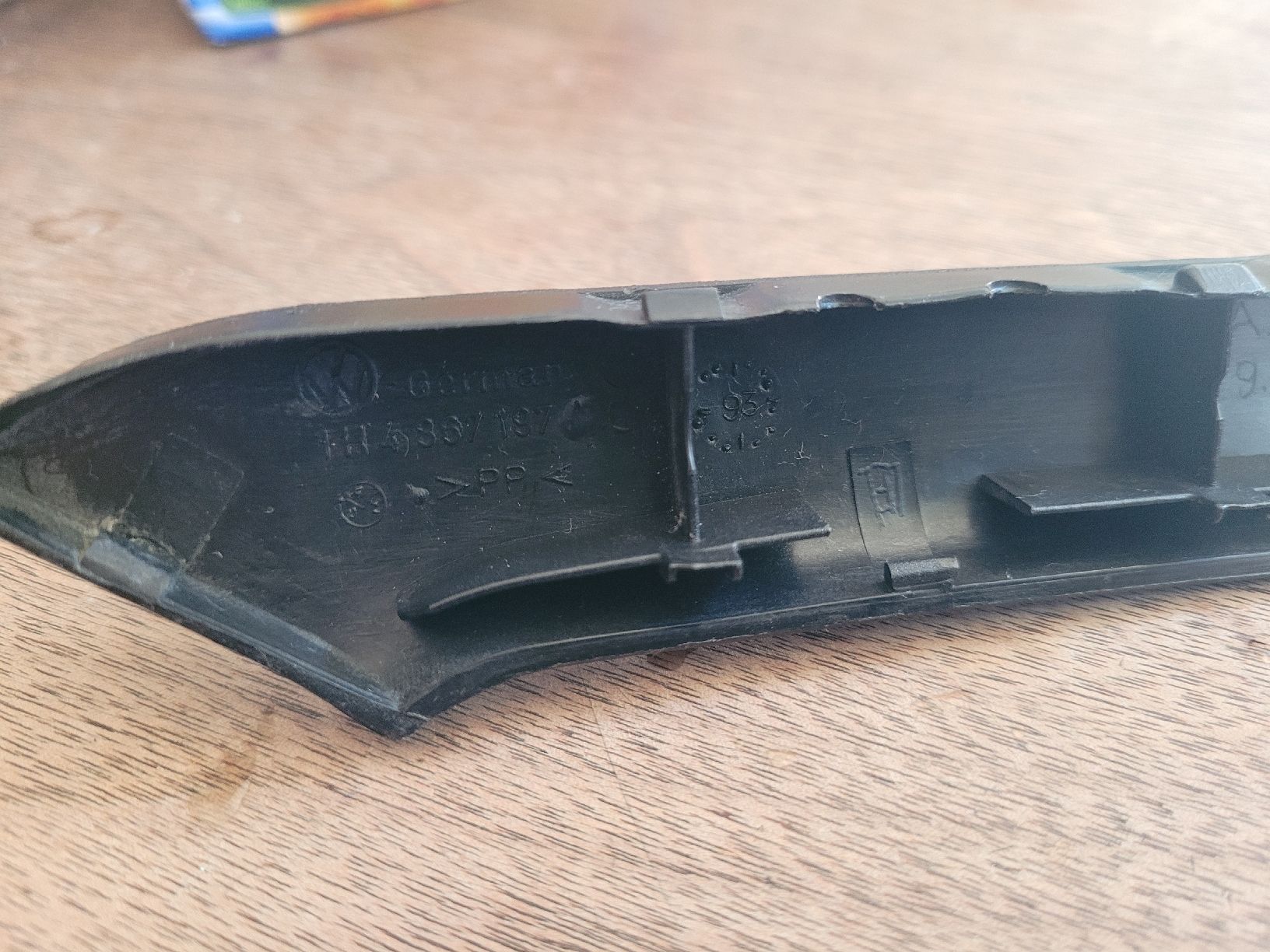 Volkswagen Tutti pezzi di ricambio auto: Fensterhebel und abdeckungen – Usato da Vaduz venduto da Larissa1812 3