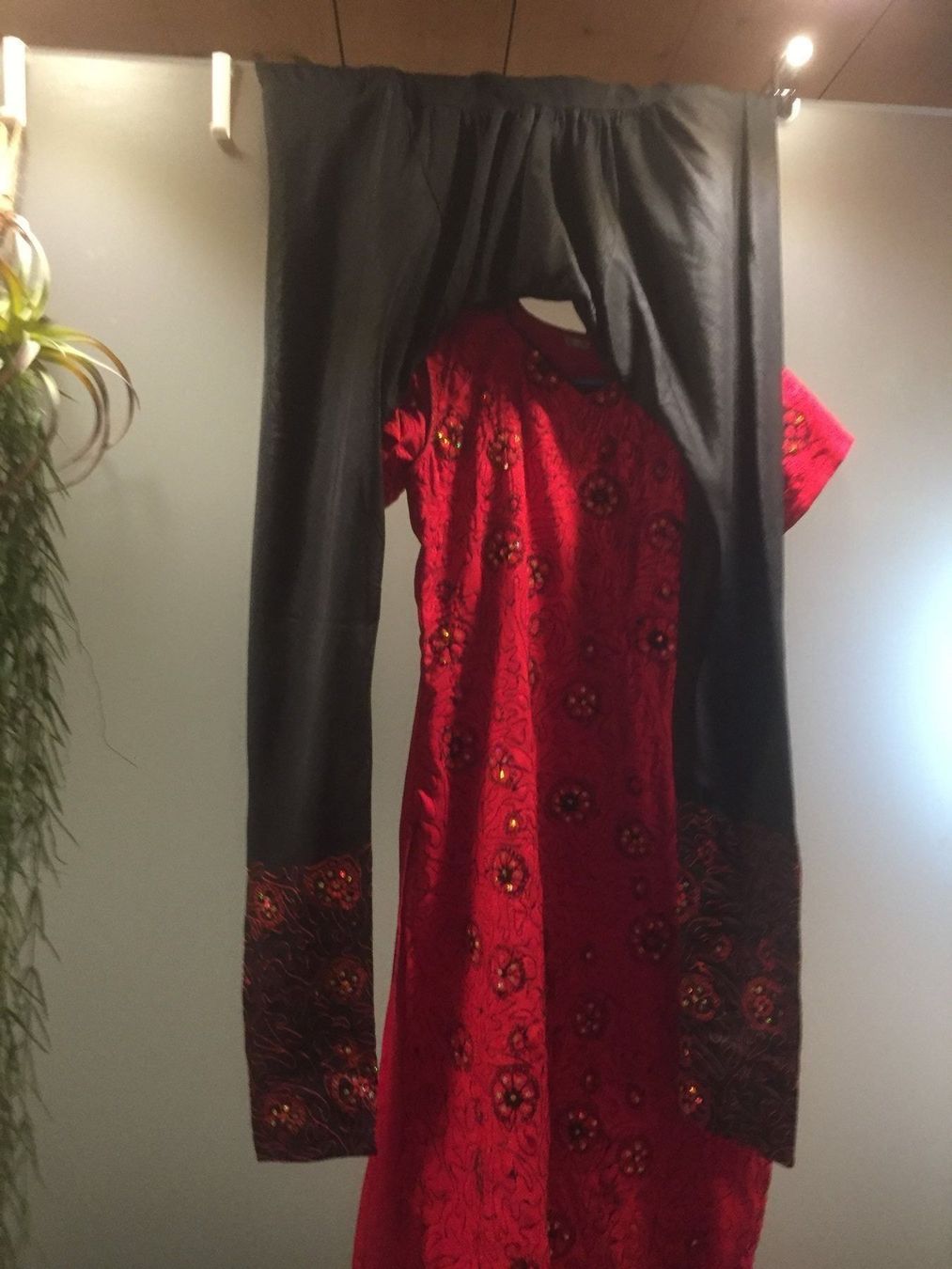 Vestiti: Indisches Kleid mit Hose – Usato da Gais venduto da FidelCastro2 3