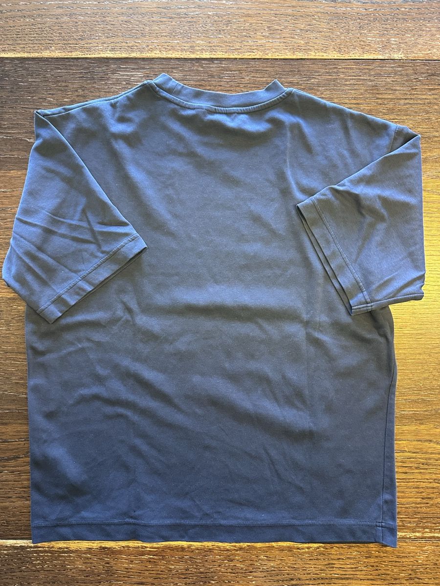 Uniqlo T-shirt: Uniqlo Shirt – Usato da Zürich venduto da davozn 2