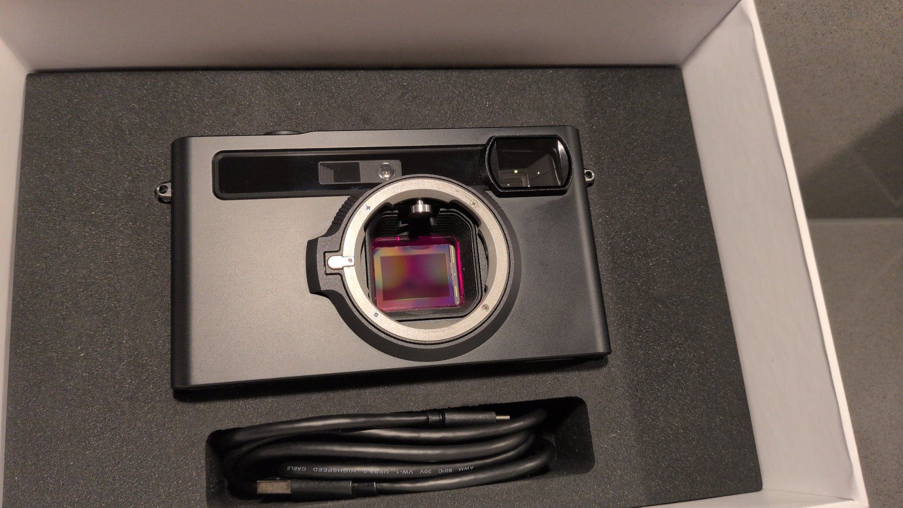 Fotocamera: Pixii Plus (A2572+) – Nuovo (secondo la descrizione) da Ebikon venduto da Simply5237 5