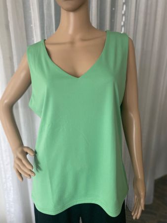 perfekter Auftritt - seltenes Träger-Shirt, grün, 48