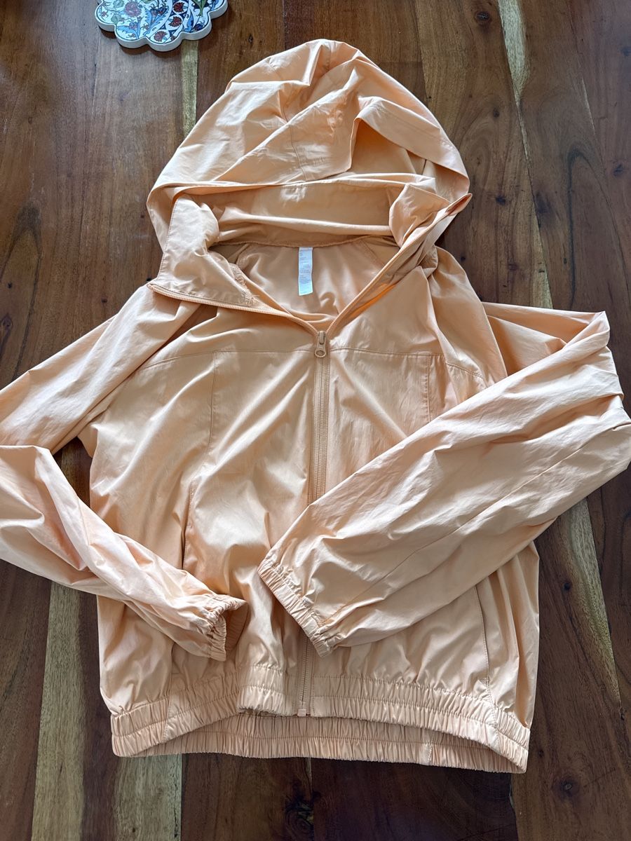 Giacche: Peach Windbreaker Jacket, Size S – Nuovo (secondo la descrizione) da Genève venduto da aic_8tl7