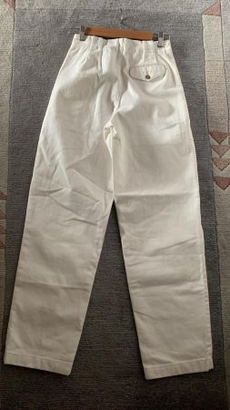 CLOSED fabrikneu hose  gr 24- S