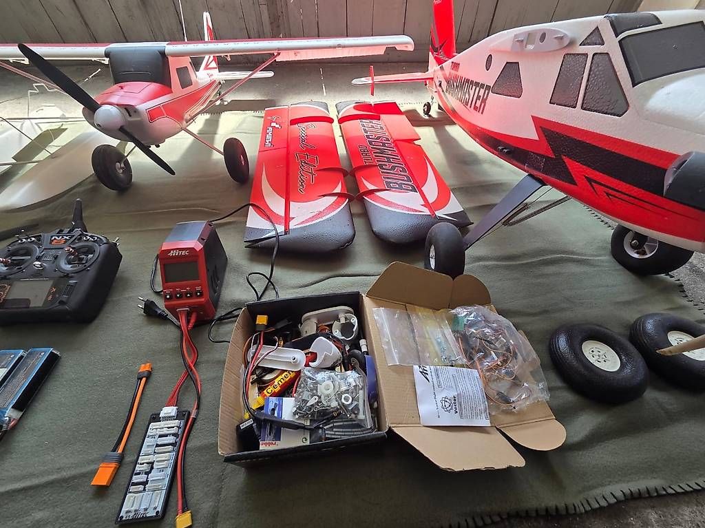 Modellismo RC: Modellbau RC Modellflugzeug Kit (Komplettpaket) – Usato da Schwyz venduto da y91mifi 3