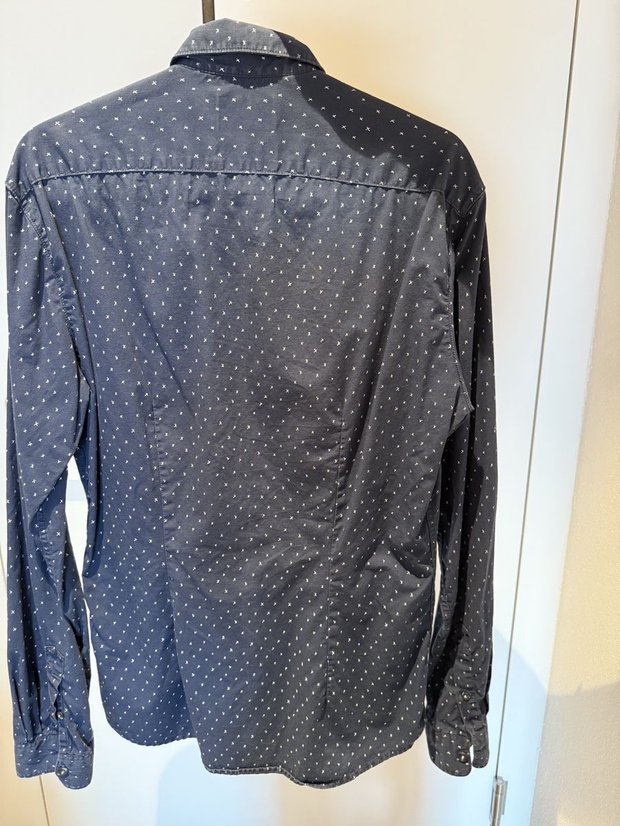 Camicie: Navy Blaues Hemd Grösse S (36) – Usato da Zürich venduto da helloJJ 1
