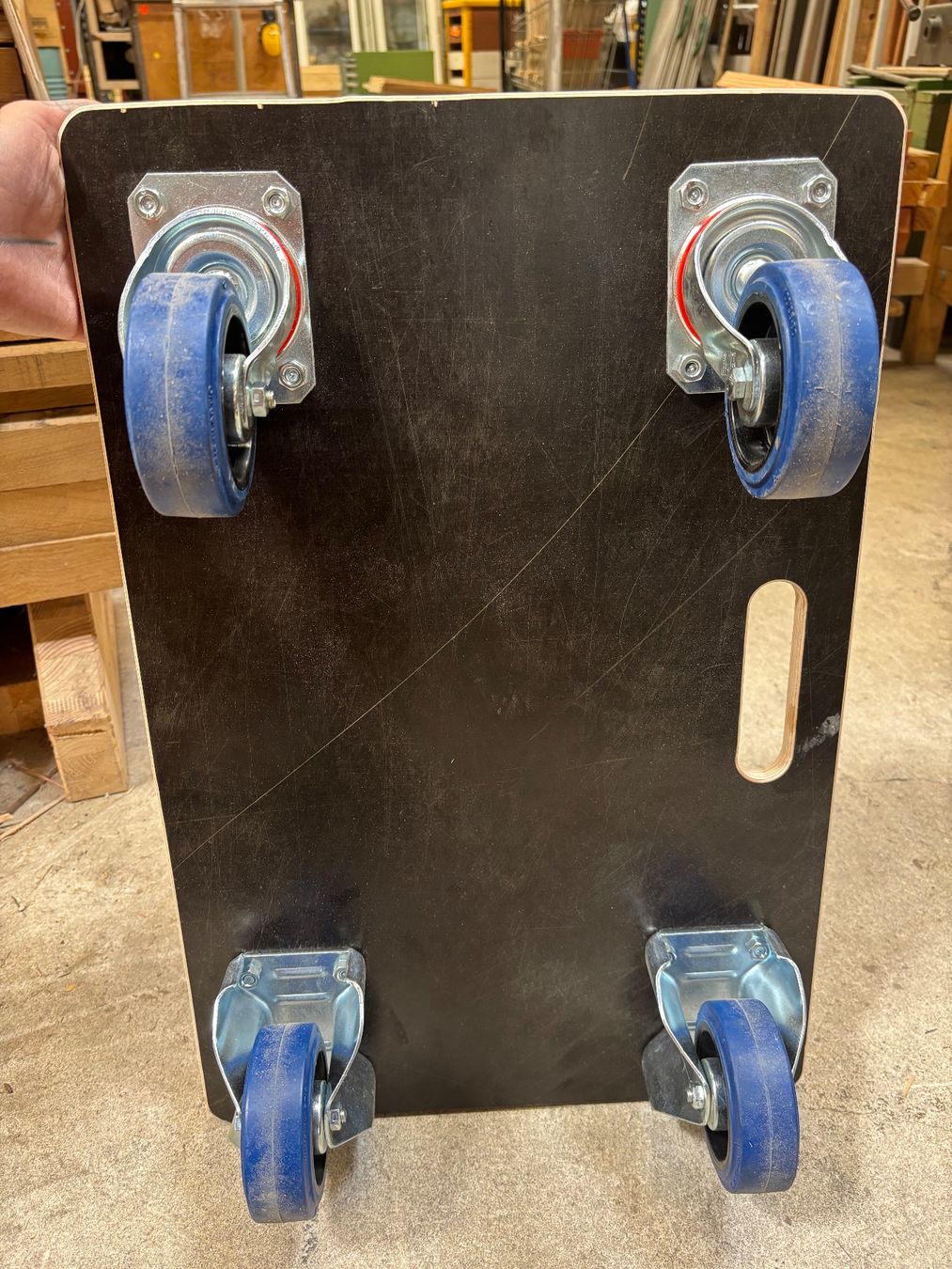 Carrelli di trasporto: Schwerlast Transportrolli / Rollbrett / Möbelroller 720kg – Usato da Winterthur venduto da ReUse_Baumarkt 4