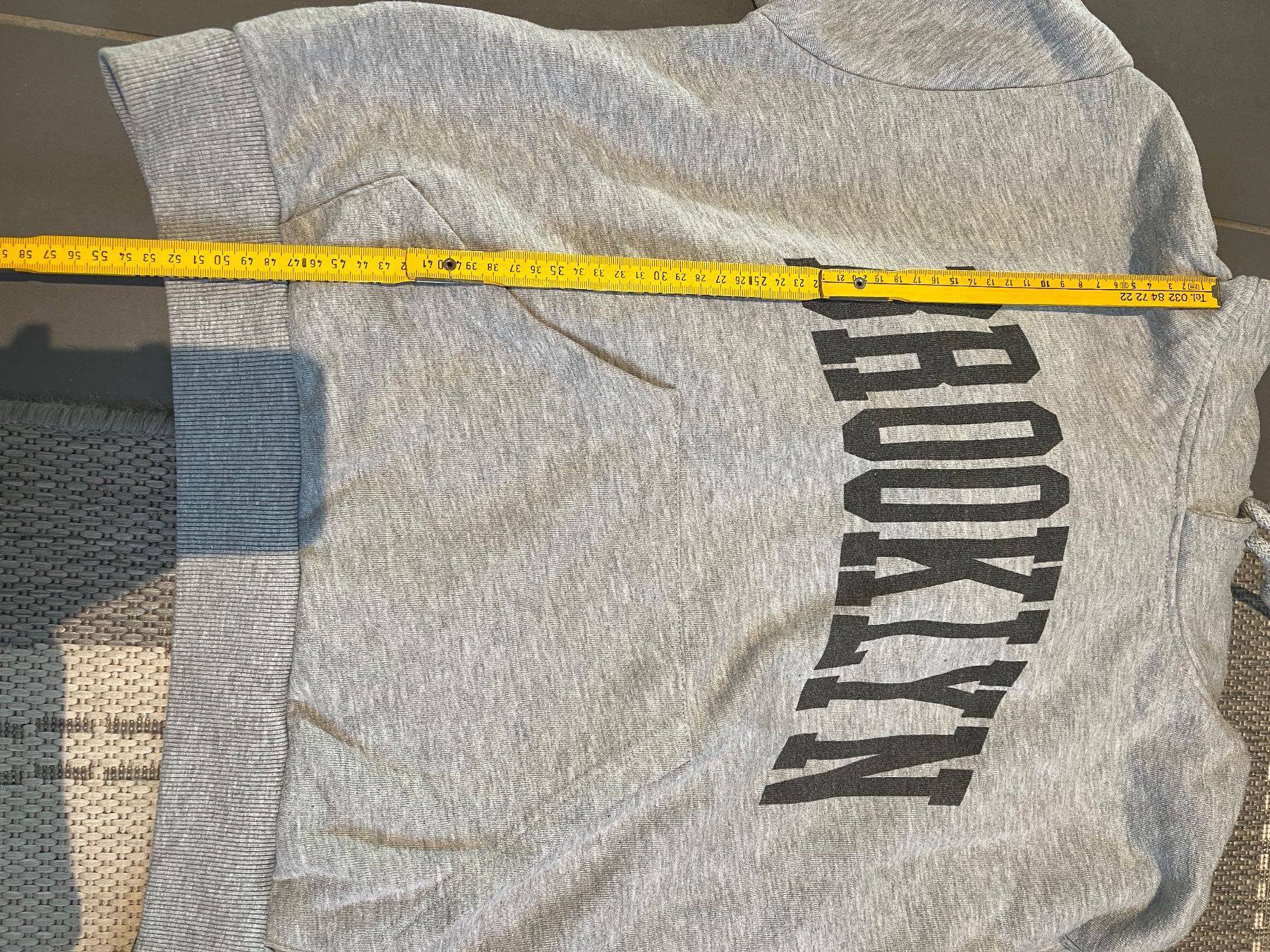 Pull&Bear Maglioni & Felpe: Grauer Brooklyn Hoodie von Pull&Bear, Grösse S – Usato da Gysenstein venduto da happy_life_ 5