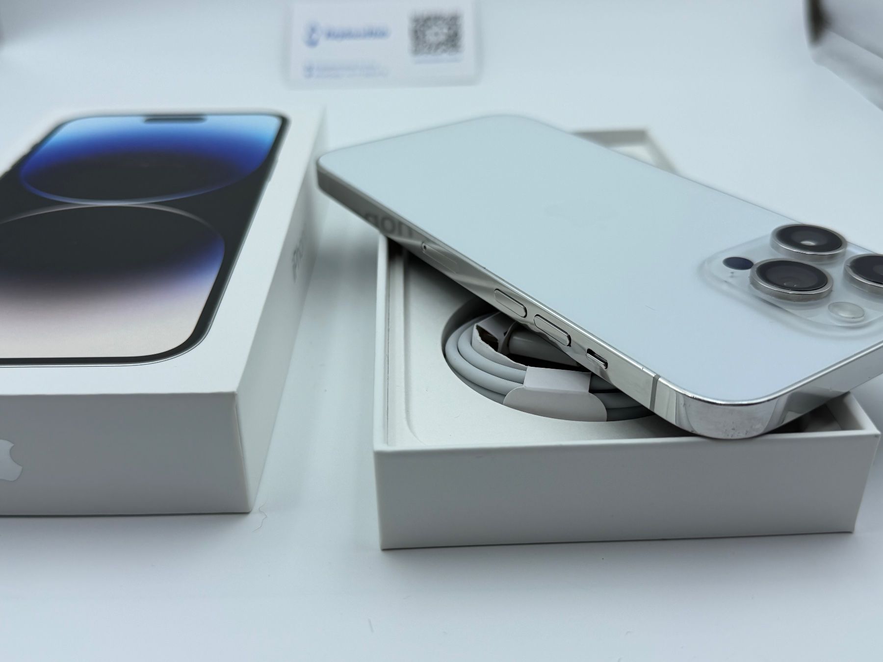 Apple Telefoni cellulari / Smartphones: Apple iPhone 14 Pro Max - 256 GB | Wie neu – Usato da Chur venduto da ReplaceHub 1