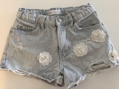 Zara Shorts Jeans Mädchen Grösse 140 Grösse 10 hellblau 