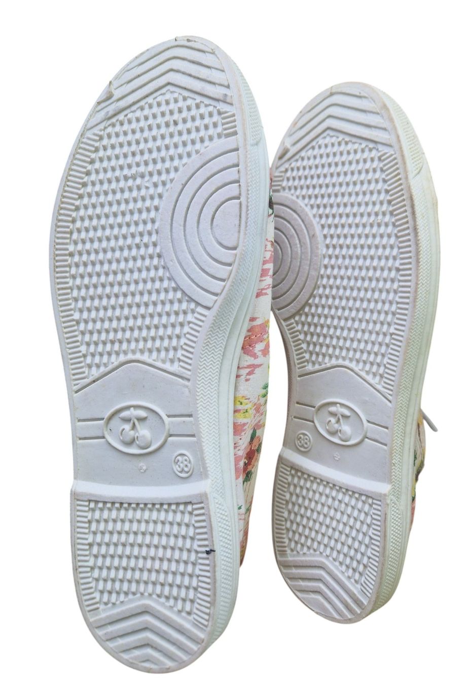 Scarpe da donna: Vintage Sneaker – Usato da Mörschwil venduto da wunderkiste44 5