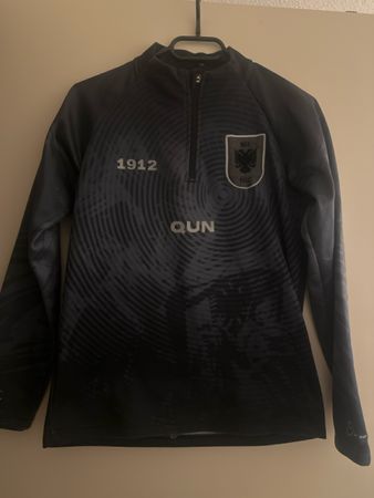 QUN Skanderbeg-Edition Trainingsjacke Grösse XS