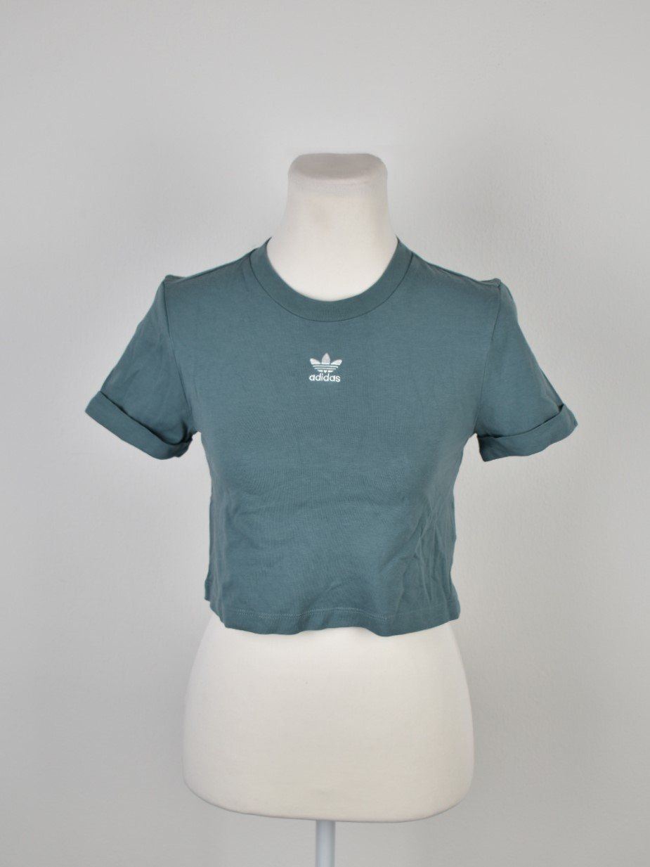 Adidas T-Shirts: Adidas T-Shirt Gr.XS – Gebraucht aus Nürensdorf von 2ND_STORY