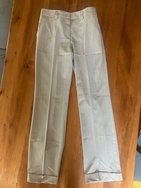 Kookai Hosen: Pantalon Kookaï – Neu (gemäss Beschreibung) aus Courtételle von ann_gv7r