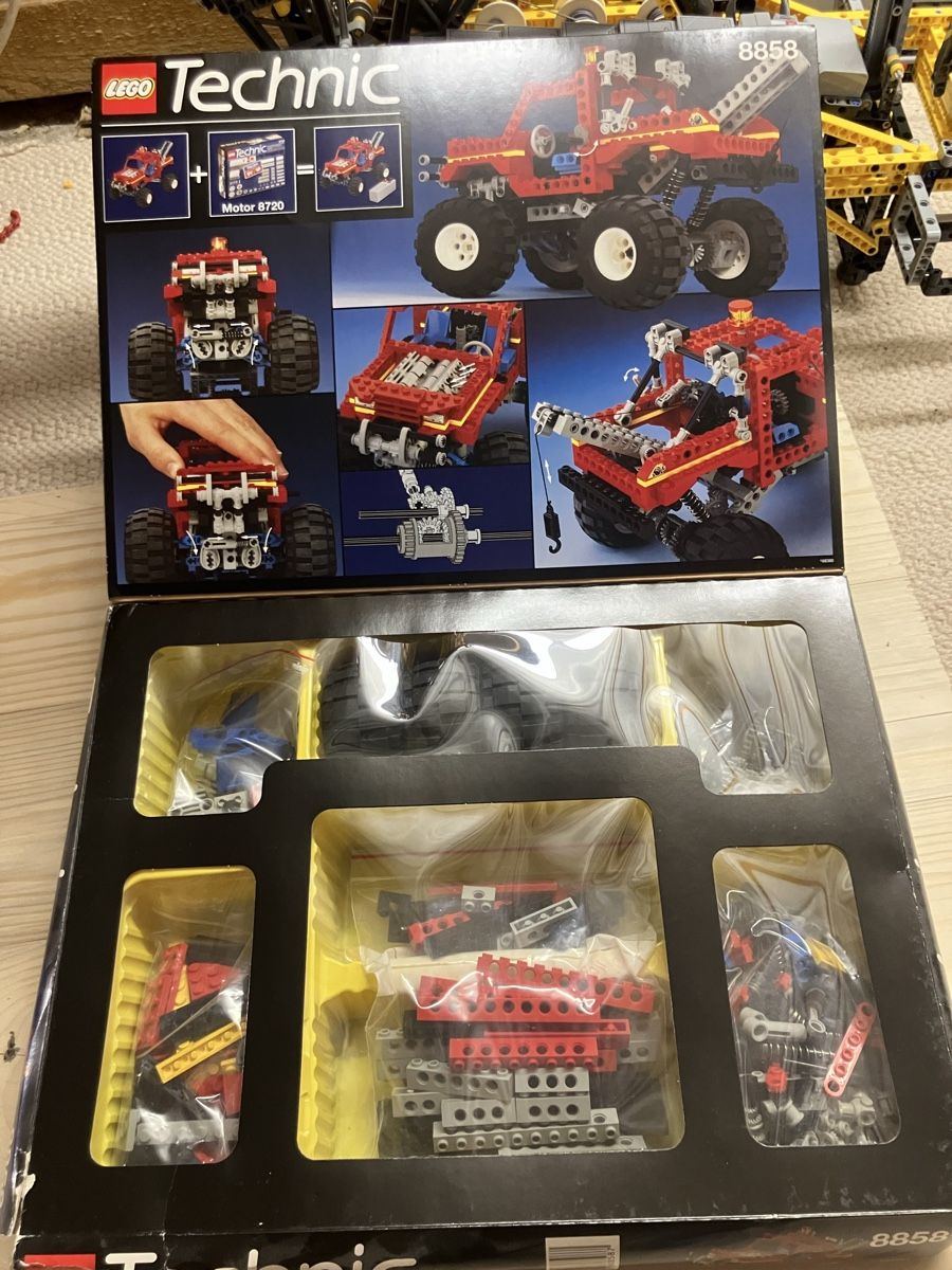 Lego Jeux de construction: Lego 8858 – D'occasion à Luzern par windundsichtschutz 1