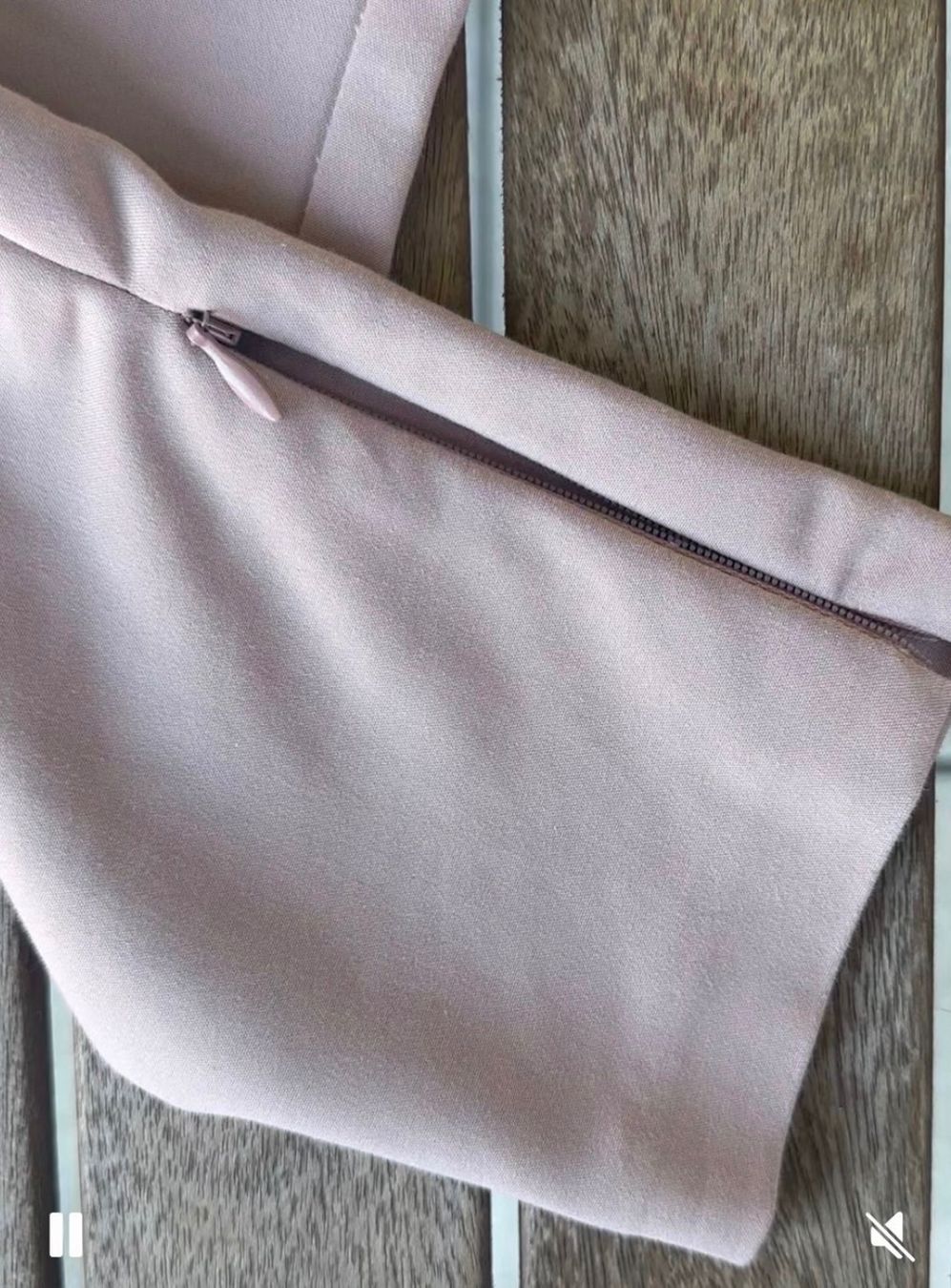 Pantaloni: Fiveunits Stoffhose Damen 25 – Usato da Liestal venduto da Ballybs 3