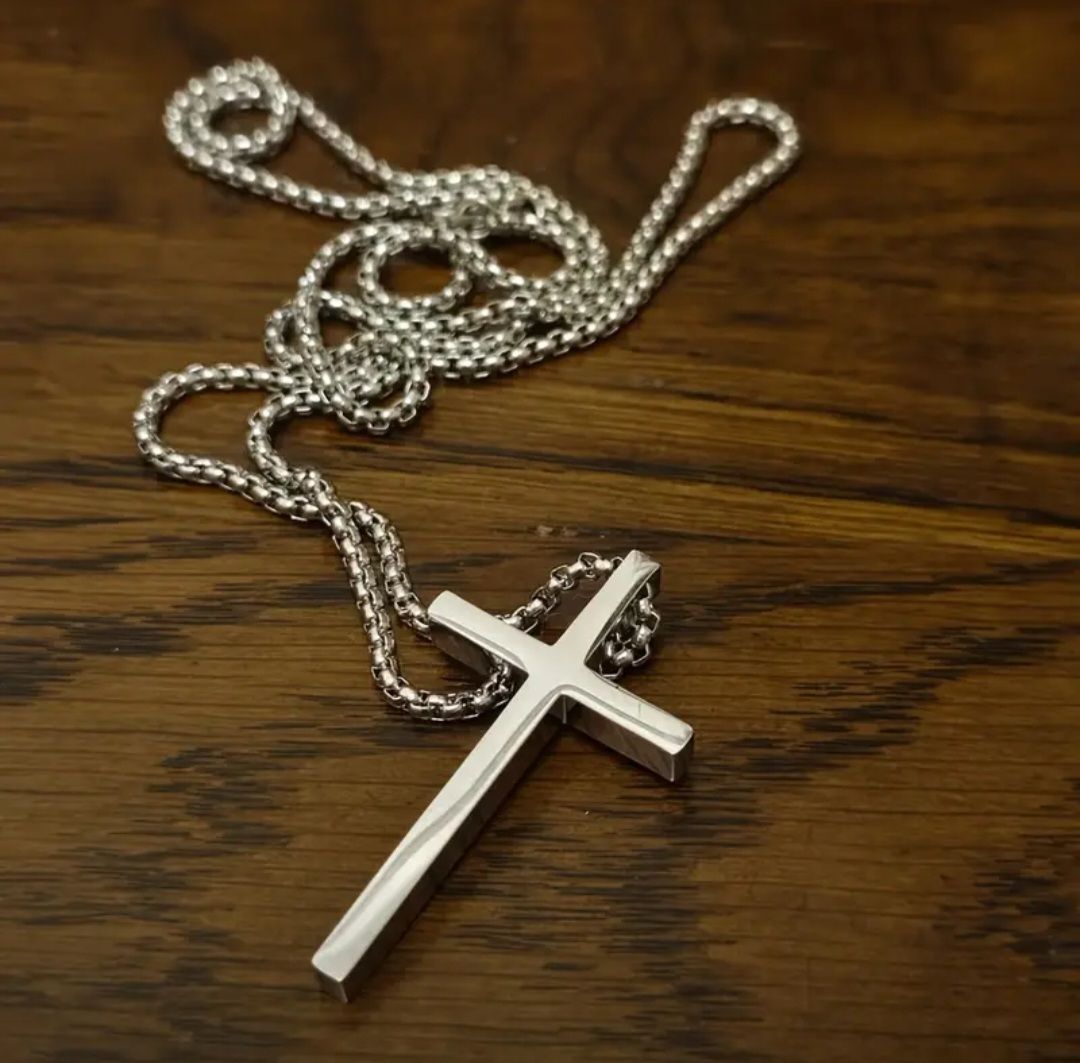 Catenine: Collier croix argentée, NEUVE – Nuovo e nell'imballaggio originale da Puidoux venduto da mic_c2fh 2