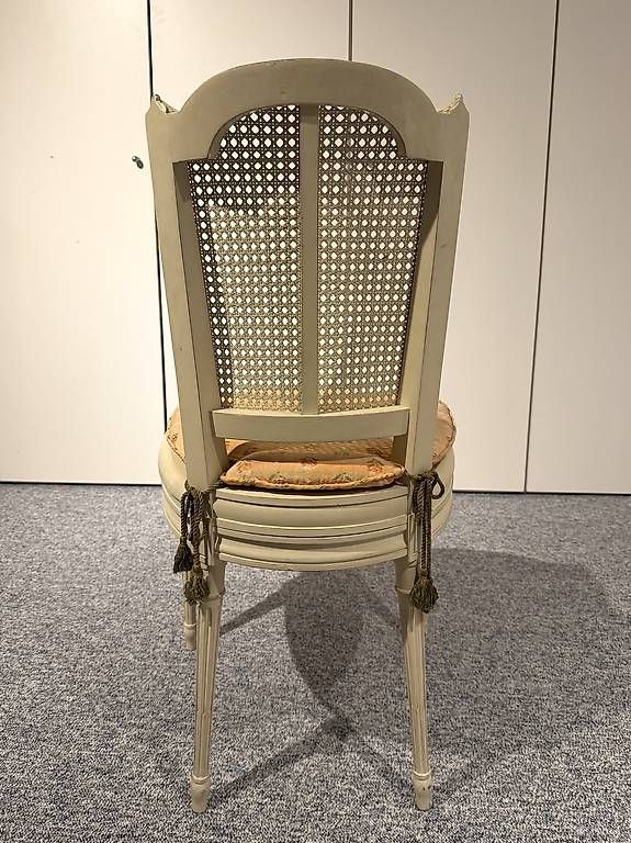 Set de table et chaises: Ensemble divan et 2 chaises  – D'occasion à Genève par flocon06 3
