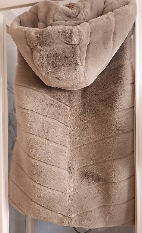 Gilets & Westen: GIACCA/GILET GUESS TAGLIA M – Gebraucht aus Giubiasco von risi012 4