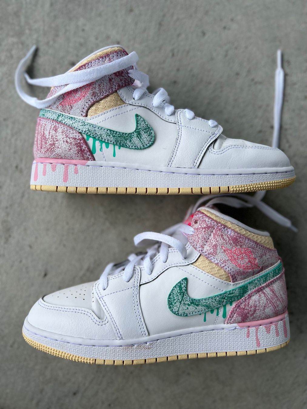 Jordan Scarpe da donna: Air Jorden 1 Mid Paint Drip – Nuovo (secondo la descrizione) da Hägendorf venduto da Mocca72 3