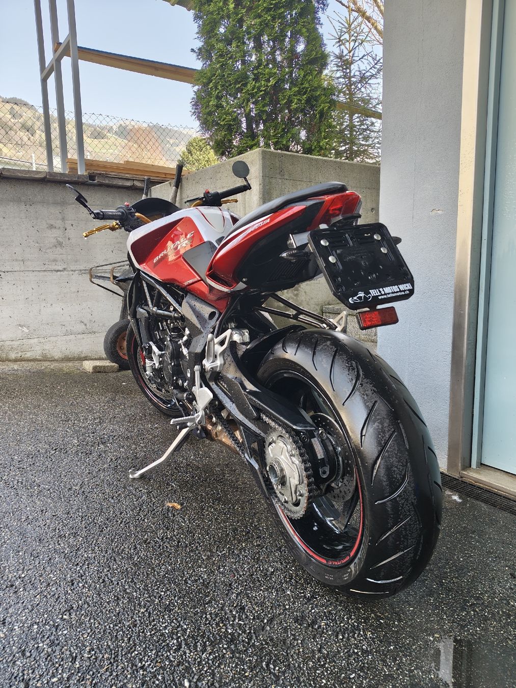 MV Agusta Strada: MV Agusta Brutale 800RR – Usato da Bürglen UR venduto da davestadler97 2