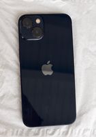 Apple iPhone 13 Dunkelblau mit Schutzhülle