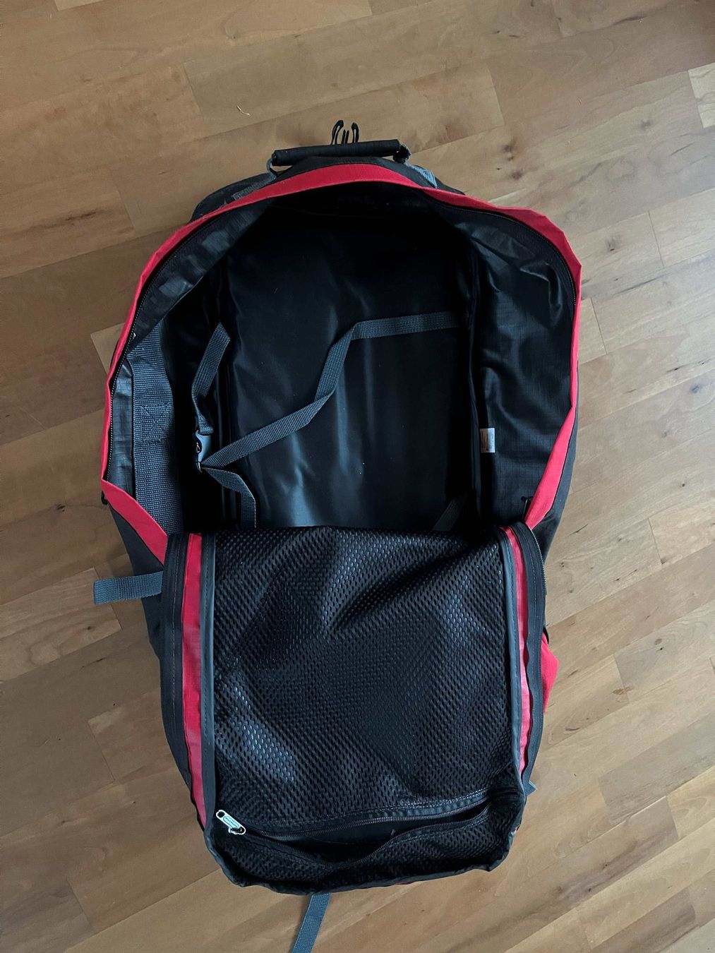Rucksäcke: Grosser Rucksack / Reisetasche – Gebraucht aus Oberdorf SO von pegasus1960 3