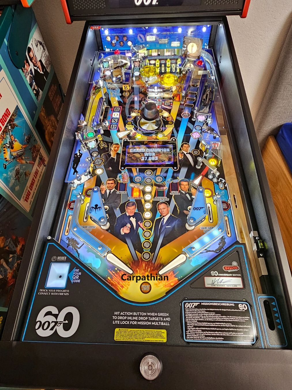 Stern Pinball Flipper: James Bond 60 Jahre Flipperkasten LE – Usato da Unterlunkhofen venduto da Carpathian 4