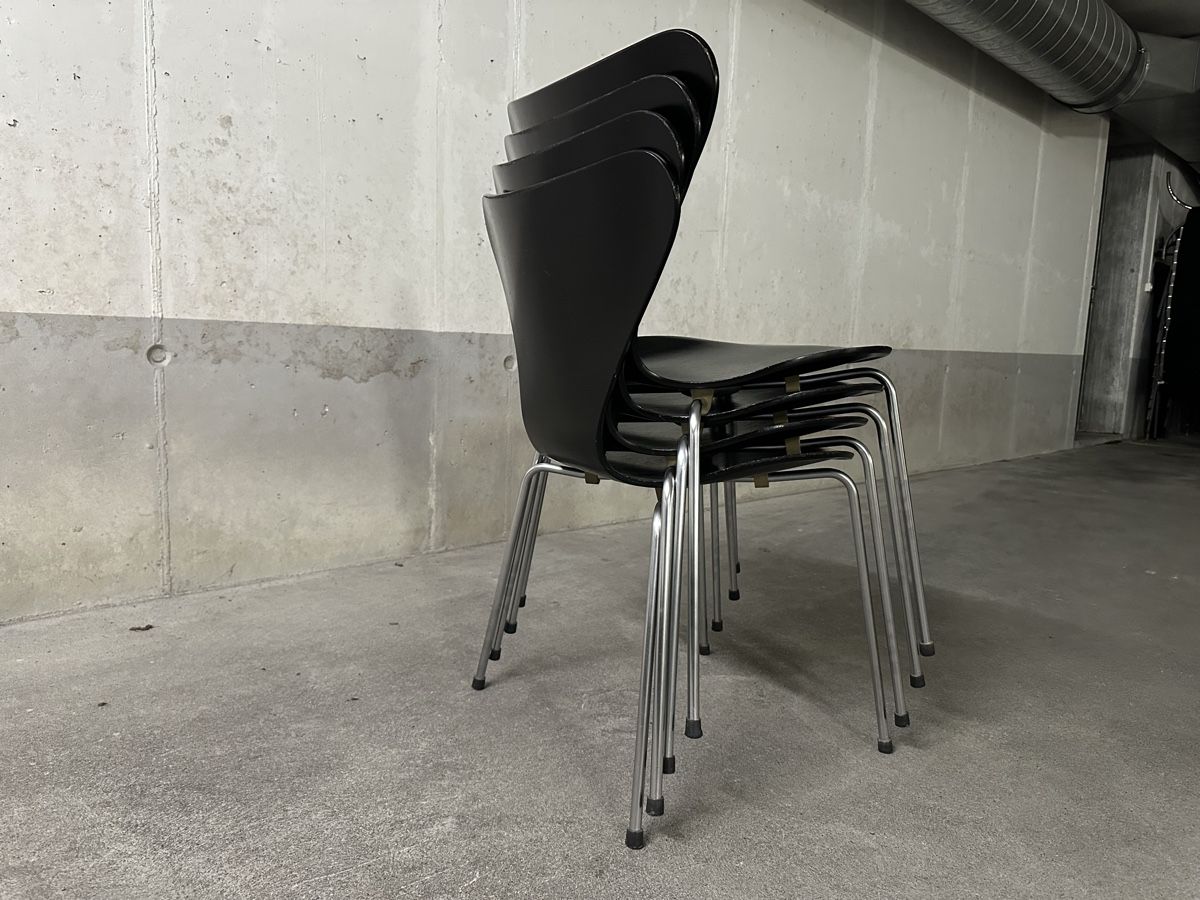 Fritz Hansen Stühle: 4xFritz Hansen Stühle – Gebraucht aus Niederurnen von KEVIN078 4