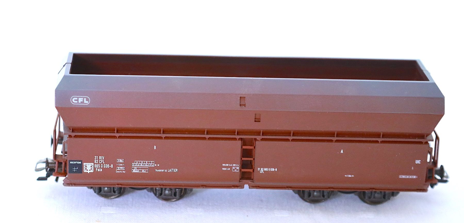 Märklin Modellini di ferrovie: Märklin 4623 Selbstentladewagen CFL – Nuovo e nell'imballaggio originale da Ipsach venduto da locky55