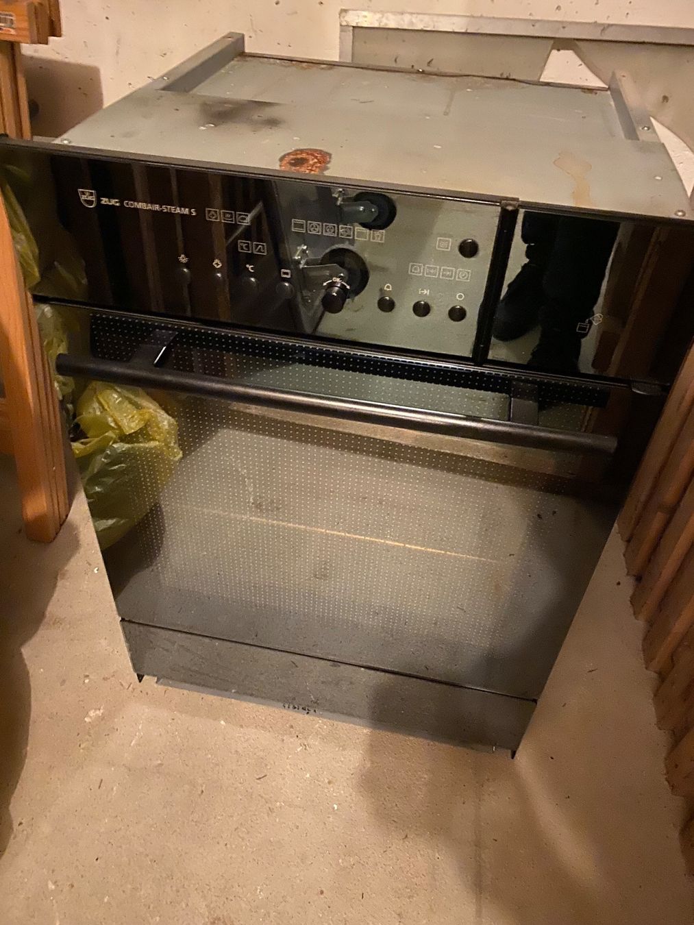 Electrolux Backöfen: Backöfen – Defekt aus Emmenbrücke von Misel0 5