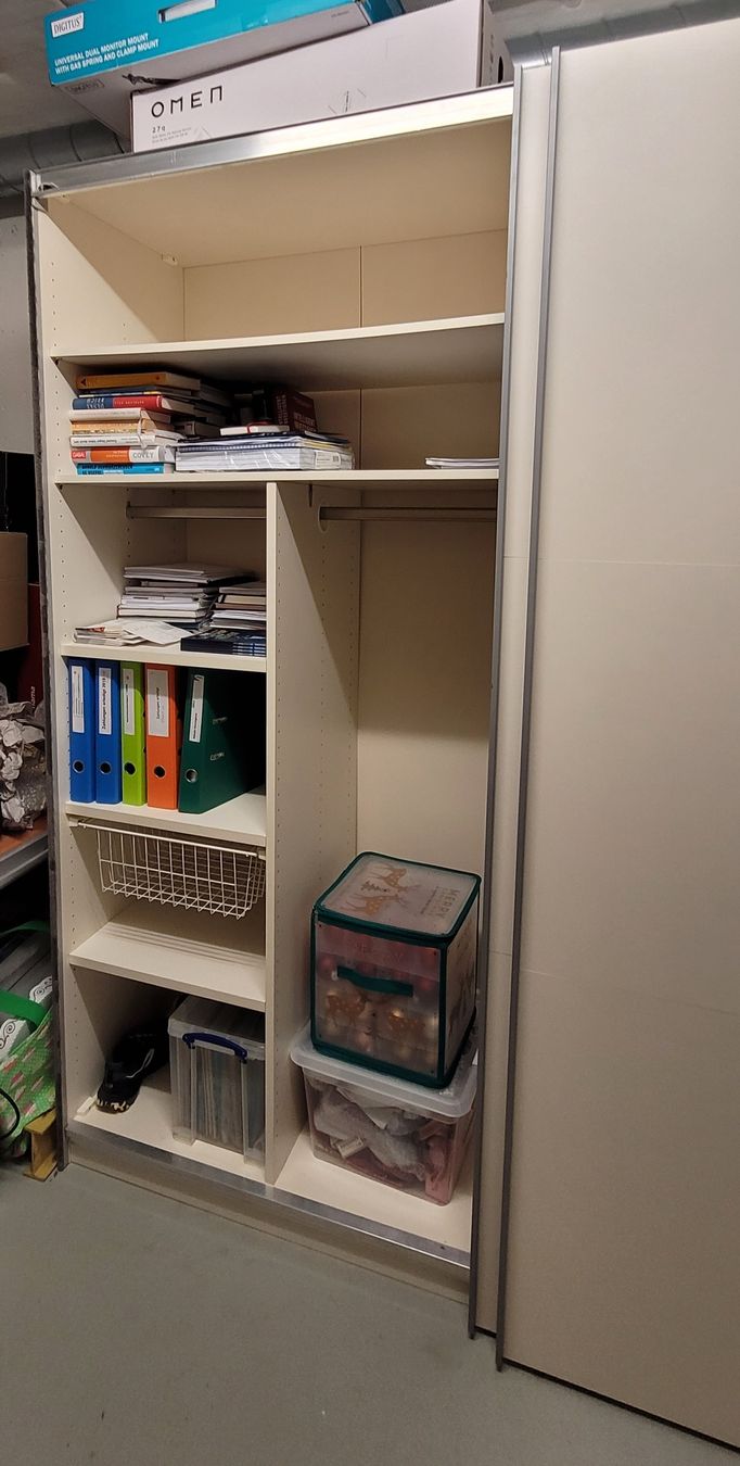 Armadi: Kleiderschrank – Usato da Glattfelden venduto da Tschutsch0 3