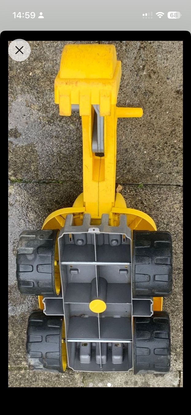 Big Giocattoli: BIG Power Worker Maxi Digger – Usato da Pfäffikon ZH venduto da 45v_8w27
