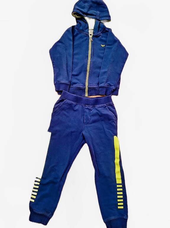 Armani Tute: Tuta Armani bambino 5 Anni – Usato da Paradiso venduto da PrimEra