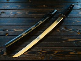 Katana Schwert mit Scheide 78cm SCHWARZ L NEU