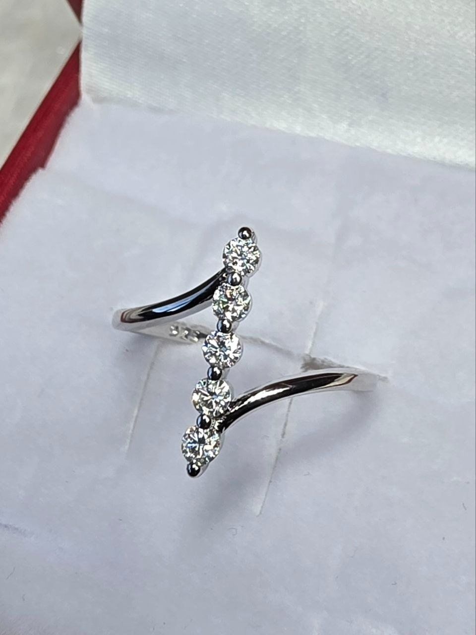 Anelli: Bague argent avec diamants de moissanite certifiés GRA – Nuovo e nell'imballaggio originale da Reconvilier venduto da Tsma67 2