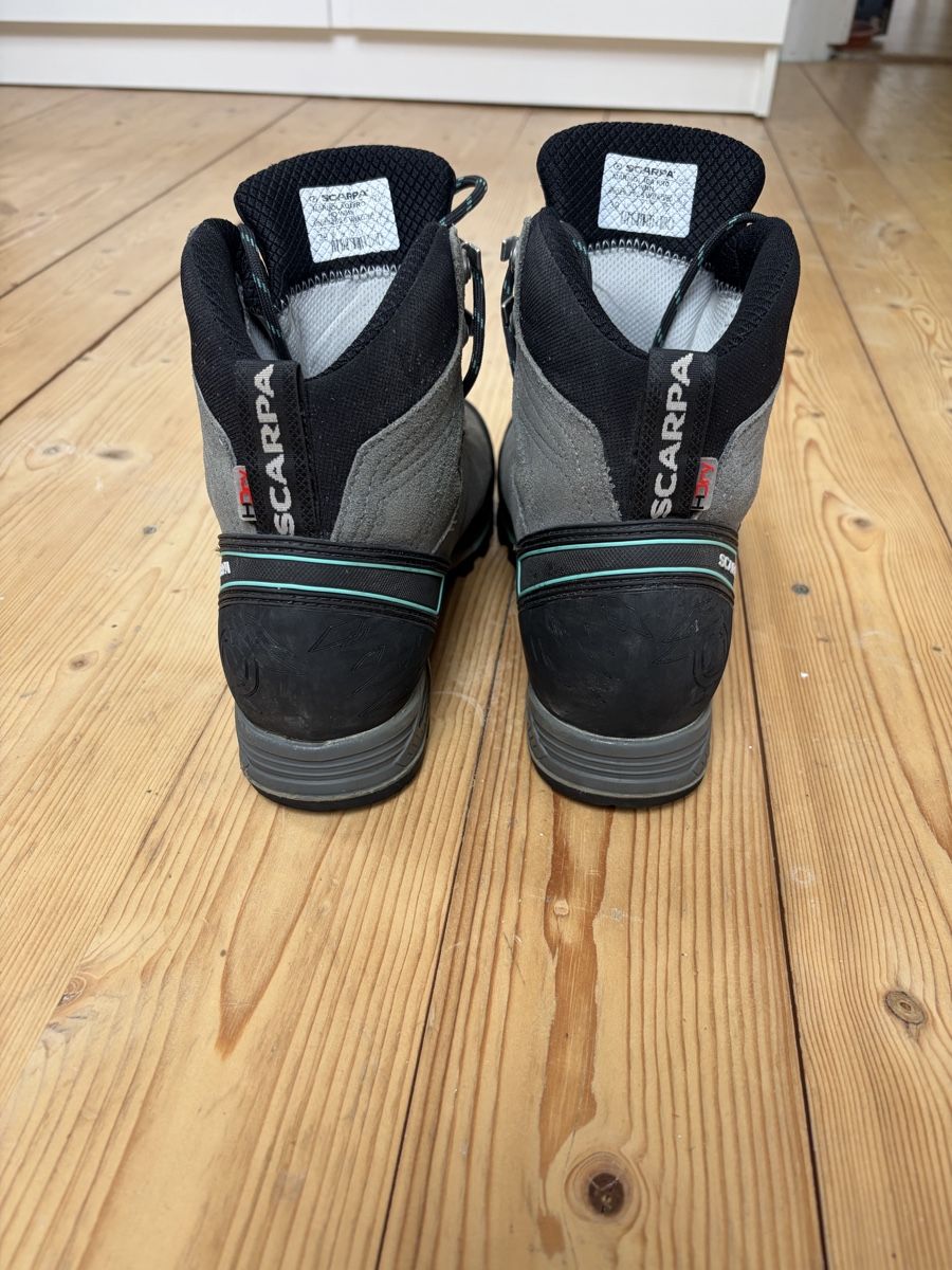 Scarpa Scarpe da donna: Scarpa Damen Wanderschuhe Gr. 39 – Usato da Bern venduto da mae_jn57 2