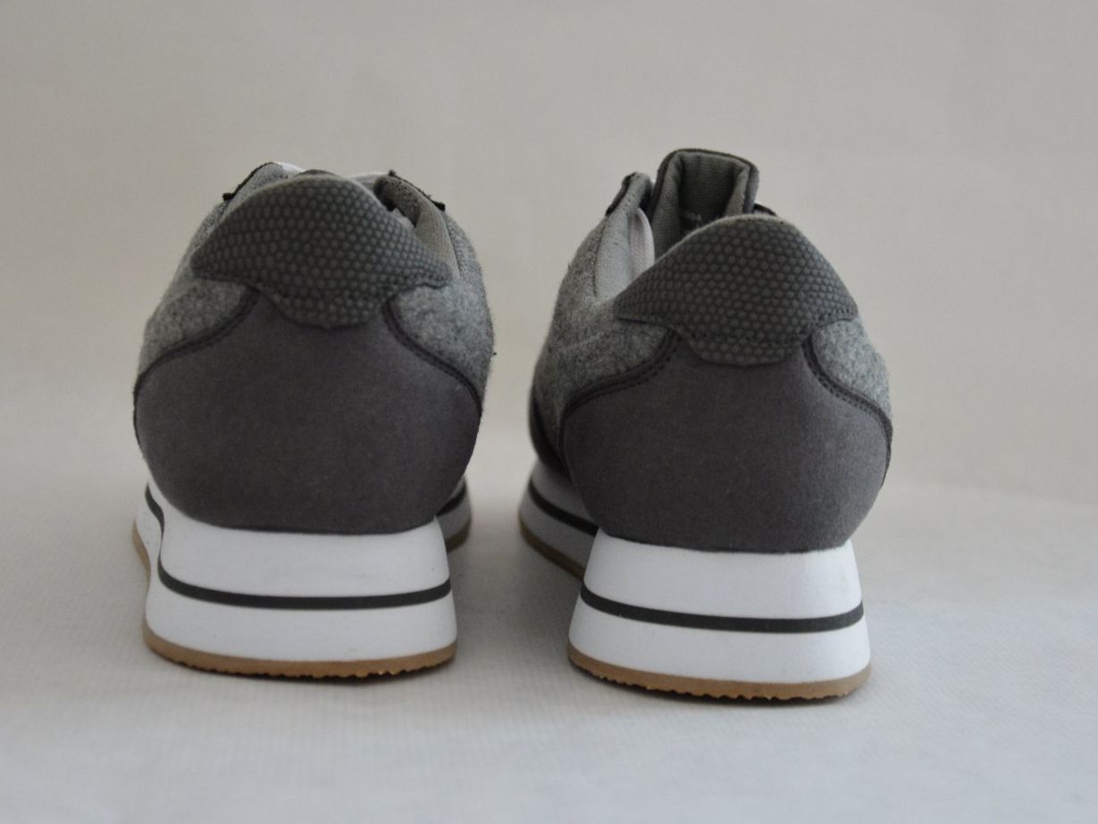 Scarpe da donna: Sneaker Plateau-Sneaker Pull&Bear Grau Gr. 38 neu! – Nuovo (secondo la descrizione) da Bern venduto da SecondWave 4