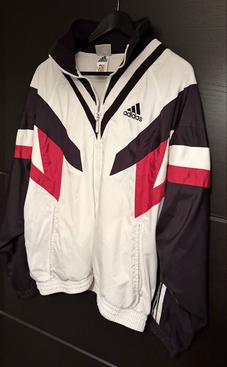 Adidas Giacche: Adidas Vintage Jacke – Usato da Flawil venduto da NiceT 1
