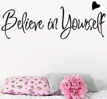 💖 Inspirierender Wandaufkleber: "BELIEVE IN YOURSELF" 🌟💫