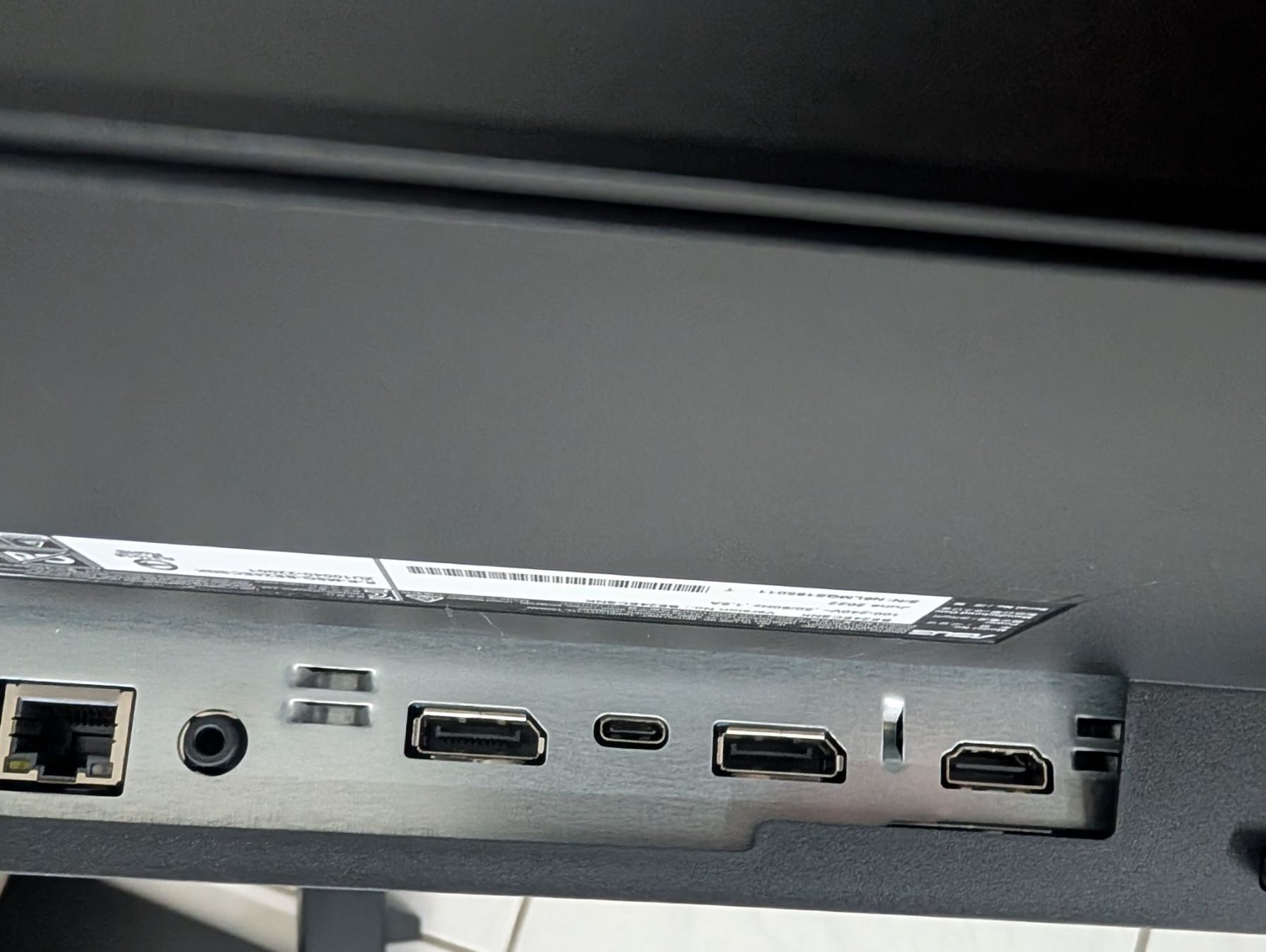 Asus Monitor: ASUS BE24ECSNK Dockstation Video Conferencing – Usato da Gisikon venduto da Hardware.passion 1