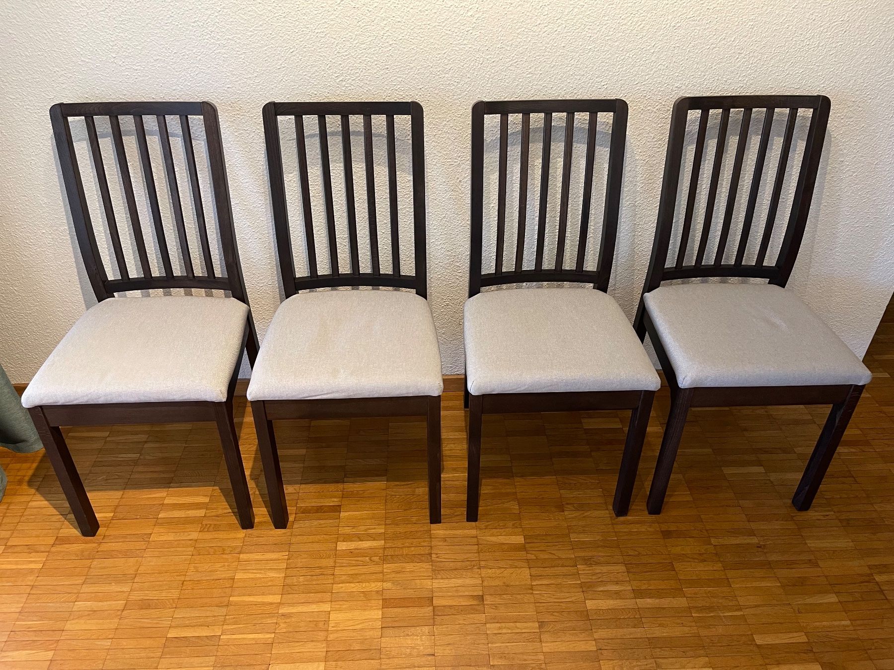 Ikea Sedie: Stühle X 4, dunkelbraun/hellgrau – Usato da Kriens venduto da jon_k2nw