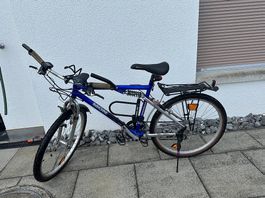 Mountainbike 26 Zoll inkl. Licht , Schloss , Pumpe , Compi