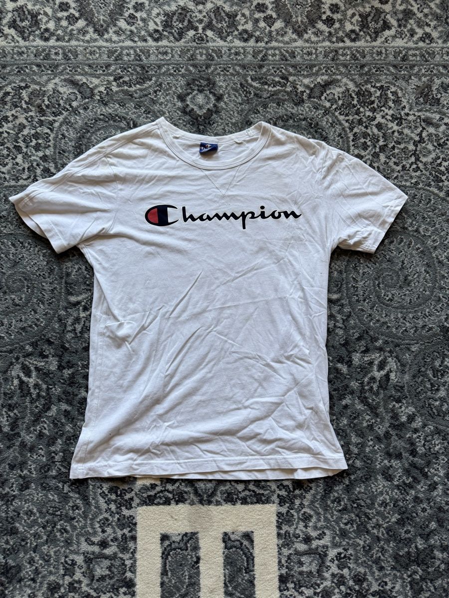 Champion T-Shirts: T-Shirt Champion blanc taille S – Gebraucht aus Auvernier von Tatel2012