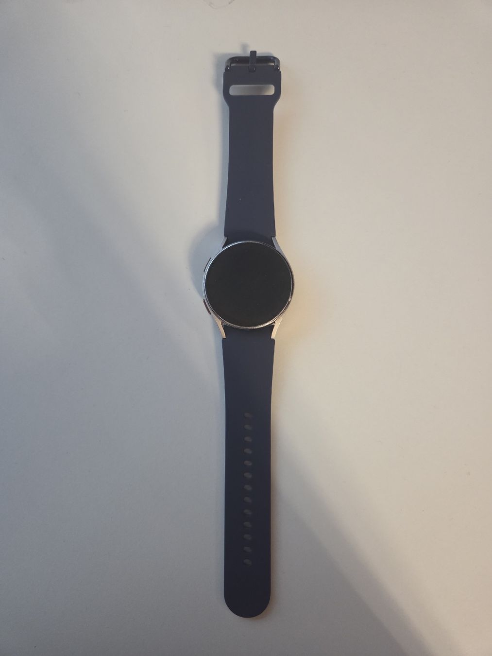 Samsung Smartwatch: Galaxy Watch 4 – Usato da Winterthur venduto da Nour_Hadad 4