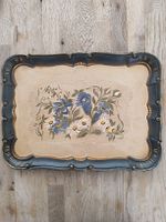 Serviertablett Holz handbemalt Blumenmuster antik Zustand
