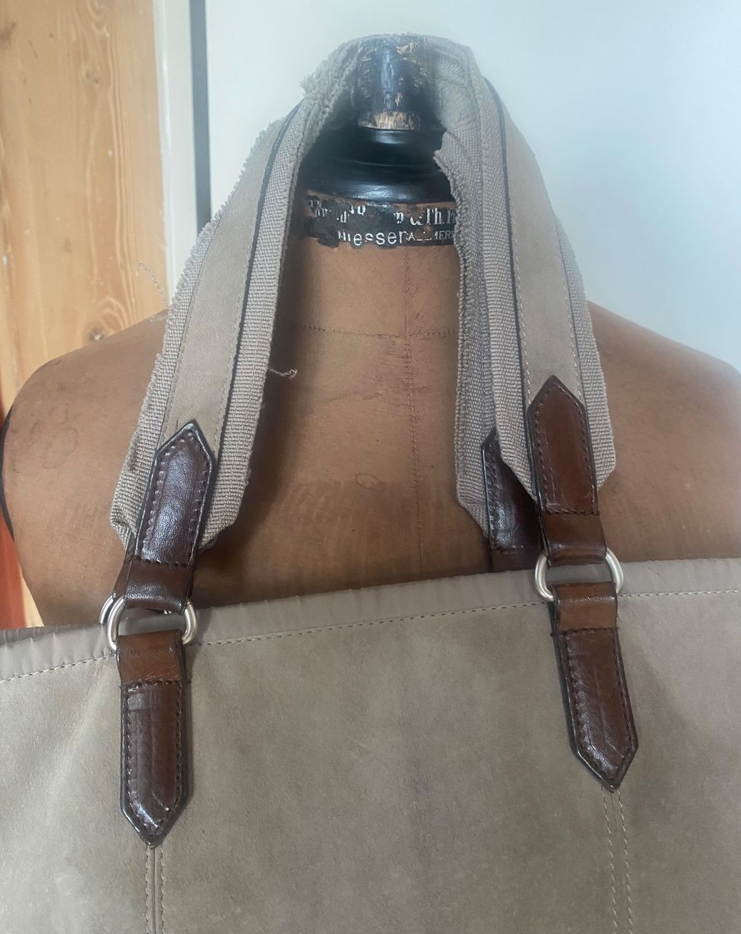 Brunello Cucinelli Borse da donna: BRUNELLO CUCINELLI Shopper, beige Wildleder – Usato da Uster venduto da Koralle6 2